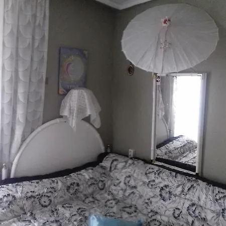 Homestay Comfortable House Center *