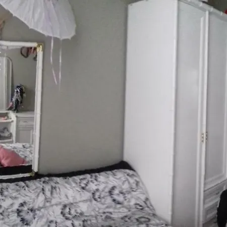 Homestay Comfortable House Center Burgos